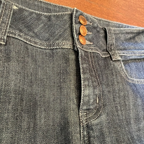 Capri length jeans - Picture 3 of 8